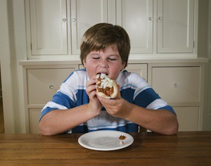 obesità infantile, colpa dell'alimentazione