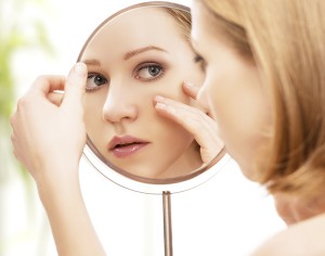 Lo sai che alcuni acari della pelle sono responsabili dell'acne rosacea?